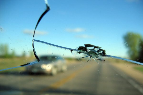 What to Do When Your Windshield Cracks on the Highway