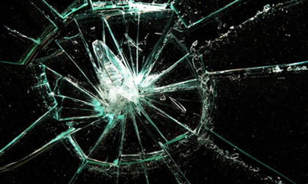Does Your Windshield Need Repair or Replacement?