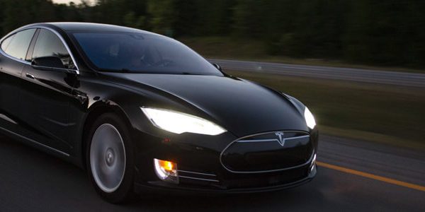 EV Windshield Technology: What Makes It Unique?