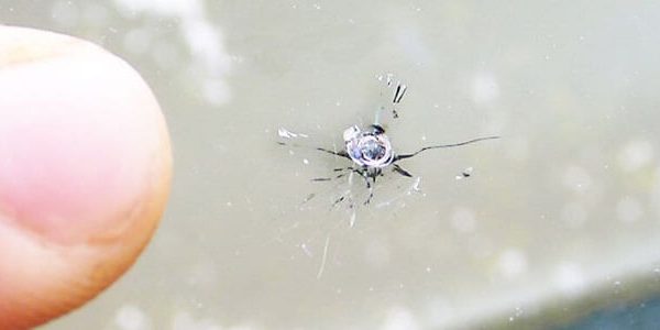 3 Reasons to Repair the Chips in Your Windshield Now