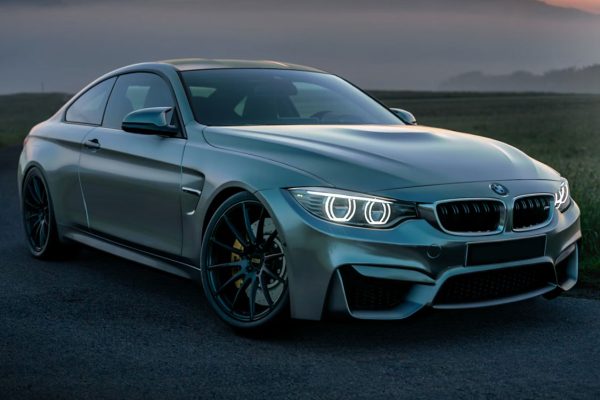 Protecting Your Investments: How Paint Protection Film Preserves Your Vehicle’s Aesthetics